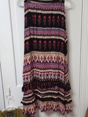 NWOT FOREVER 21 Black Maxi Skirt with Pink and Purple Ruffle Pattern